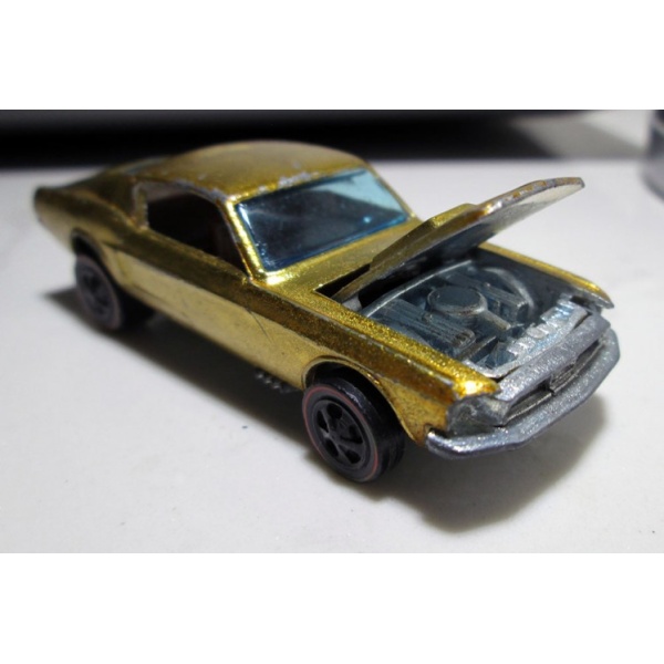 Mustang Redline