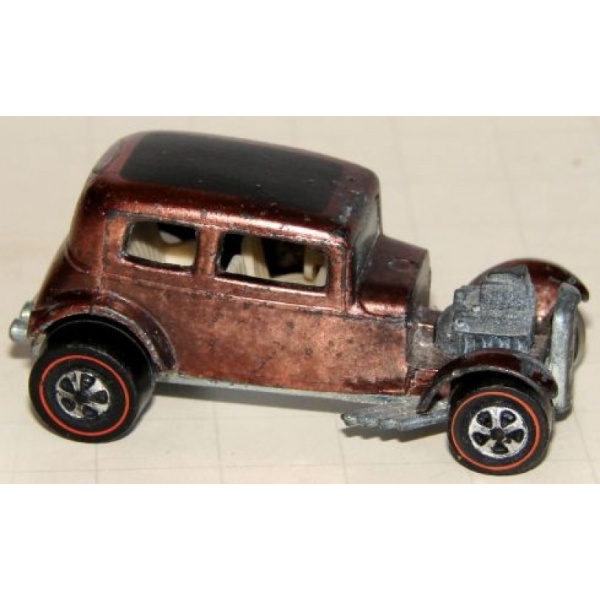 Classic '32 Ford Vicky