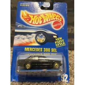 Mercedes 380 SEL