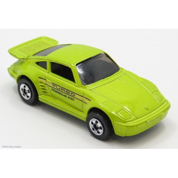 Porsche 930