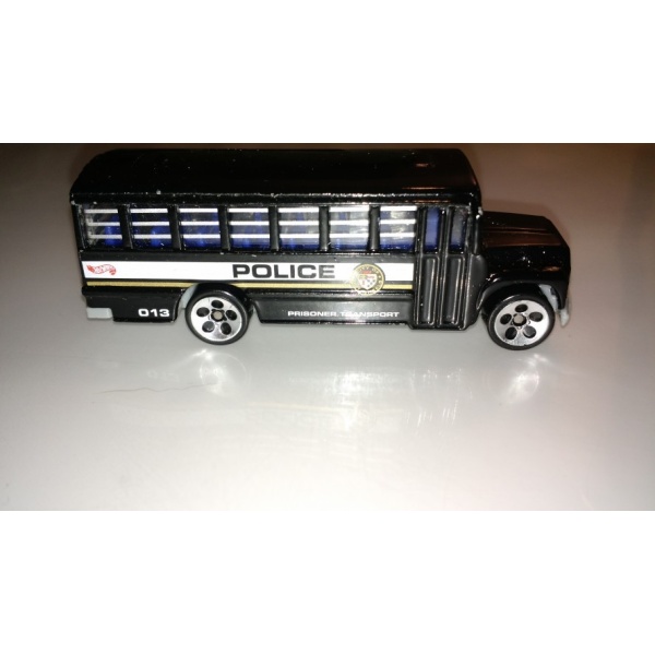 Bus