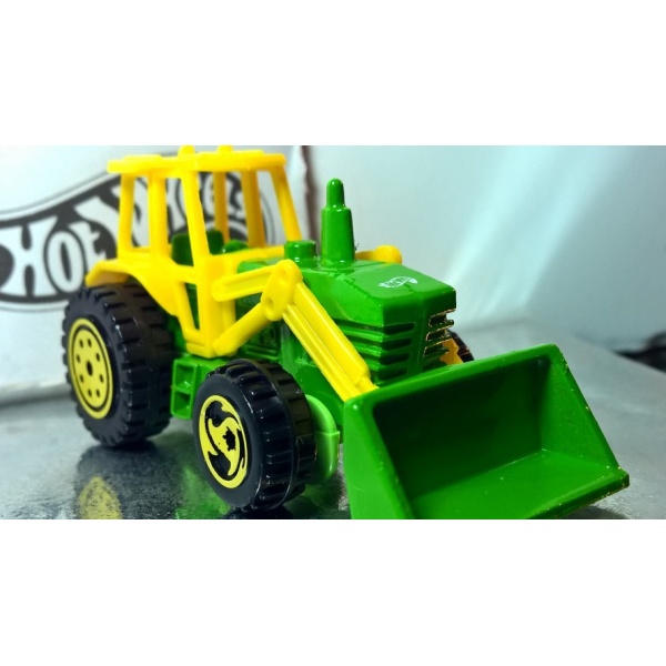 Tractor
