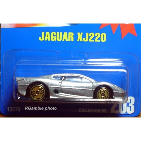 Jaguar XJ220