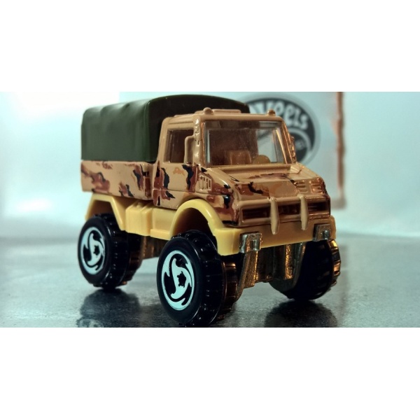 Mercedes-Benz Unimog