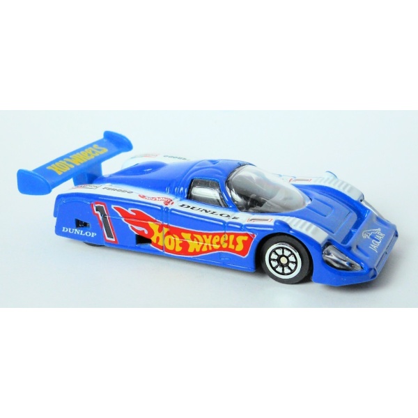 Jaguar XJR9
