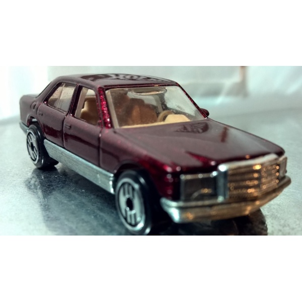 Mercedes 380 SEL
