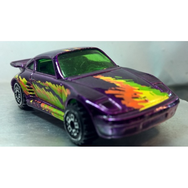Porsche 930
