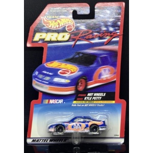 #8 Ford Thunderbird