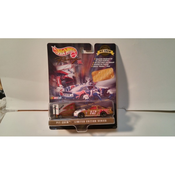 #44 Pontiac Grand Prix
