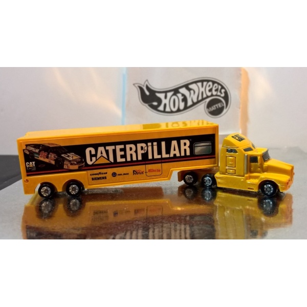 Chevrolet Monte Carlo and Tool Box