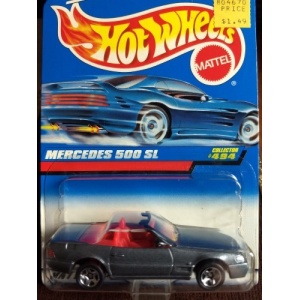 Micro Action Figure - Driver W/ Trophy