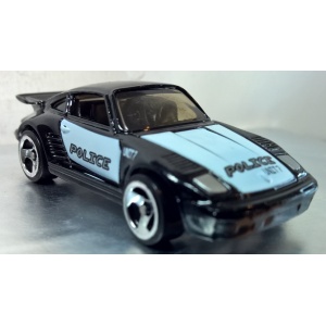 Porsche 930