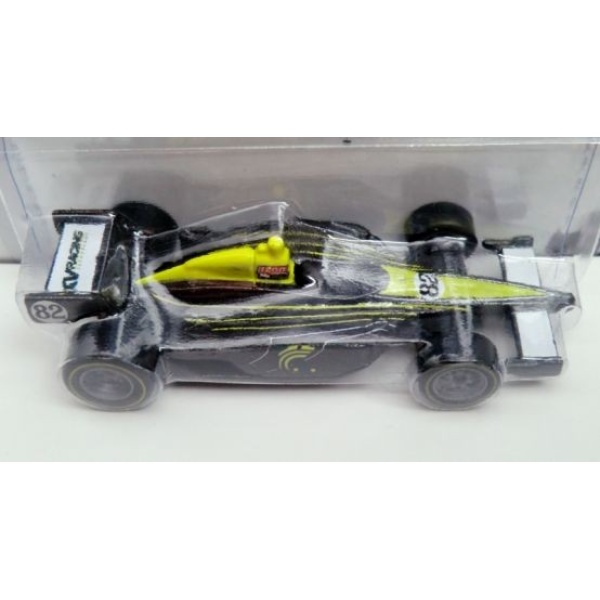 2011 IndyCar Oval Course Race Car