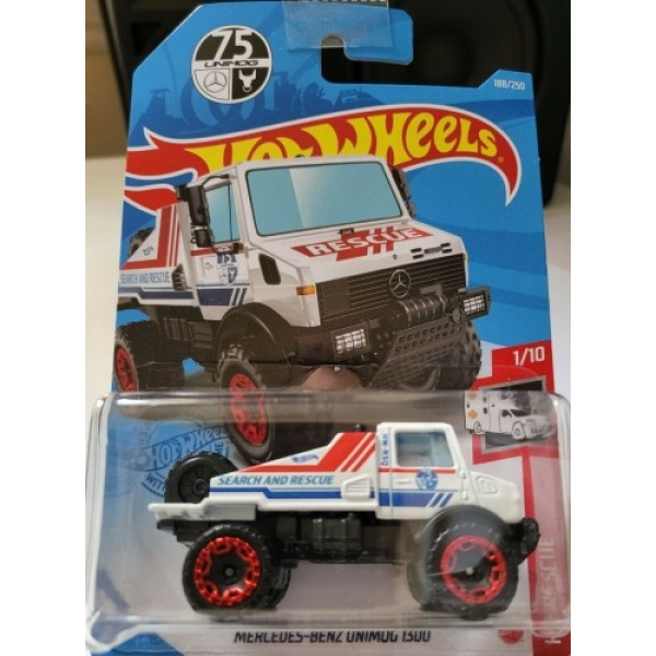 Mercedes-Benz Unimog 1300