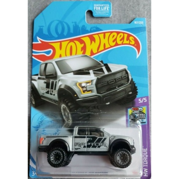 17 Ford F-150 Raptor