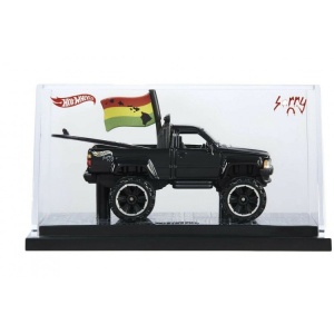 87 Toyota Pickup "North Shore Edition"