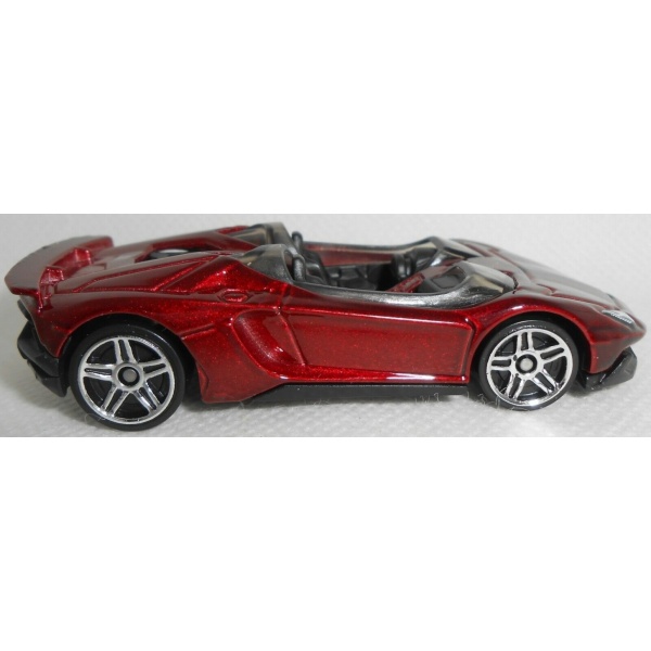 Lamborghini Aventador J