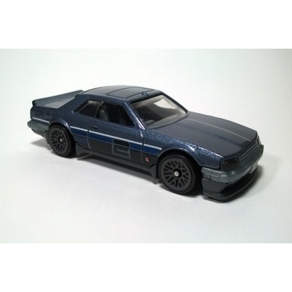Nissan Skyline RS (KDR30)