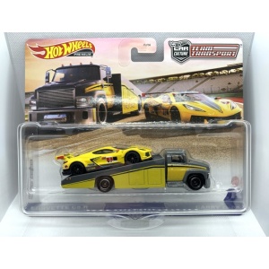 CORVETTE C8.R & CARRY ON