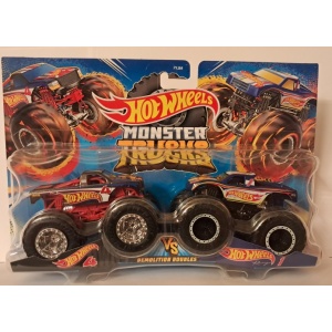 Hot Wheels 4 vs Hot Wheels Racing 1