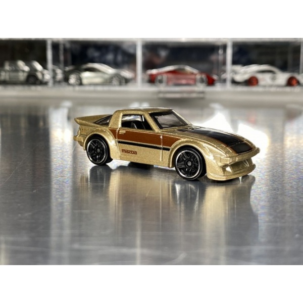 Mazda RX-7