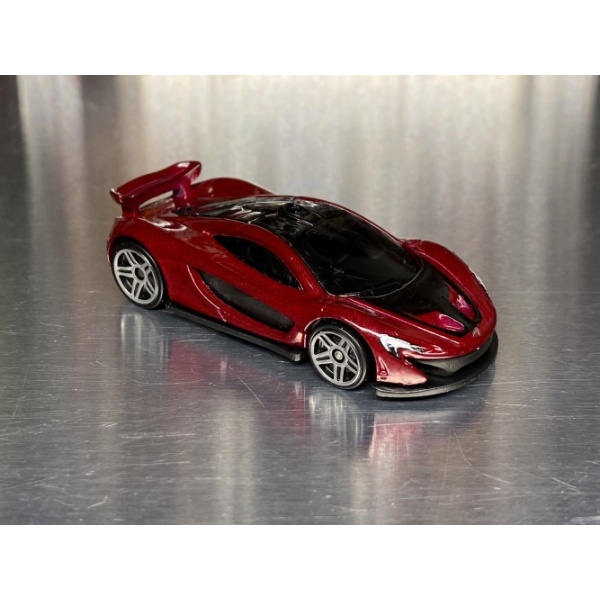 McLaren P1