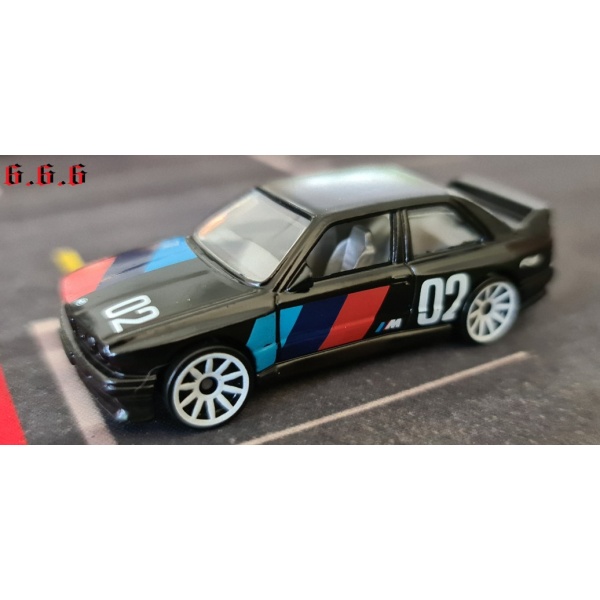 92 BMW M3