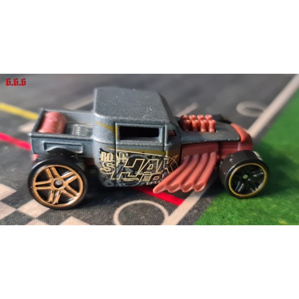 Bone Shaker