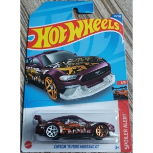 Custom '18 Ford Mustang GT