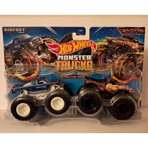 Bigfoot 4x4x4 vs Samson