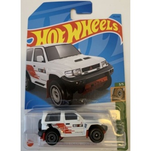 Mitsubishi Pajero Evolution