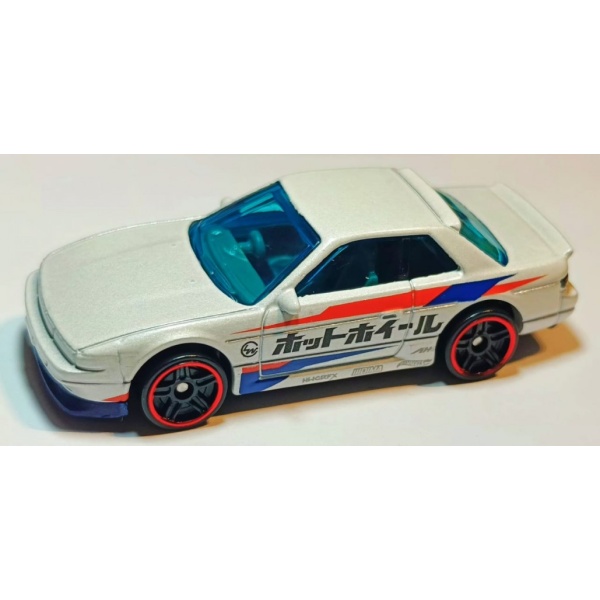 Nissan Silvia (S13)
