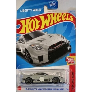 LB-Silhouette Works GT Nissan 35GT-RR Ver.2