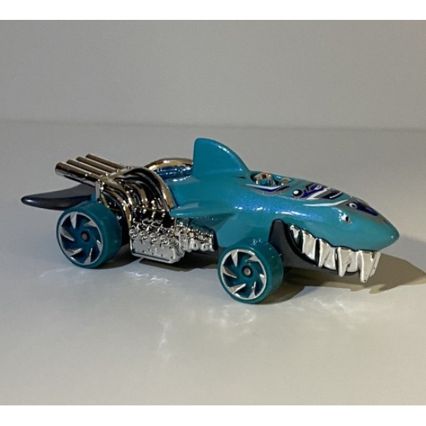 Sharkruiser