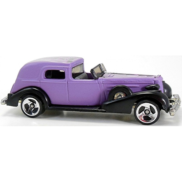 '35 Classic Caddy