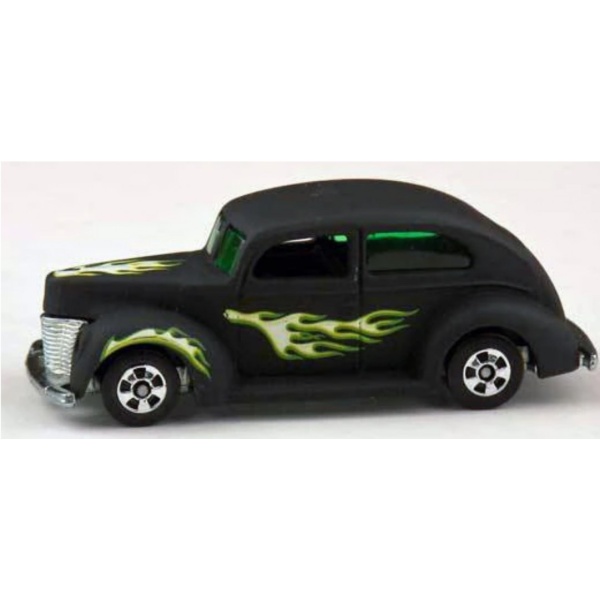 40's Ford 2-Door