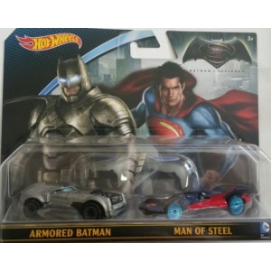 Armored Batman Vs Man Of Steel