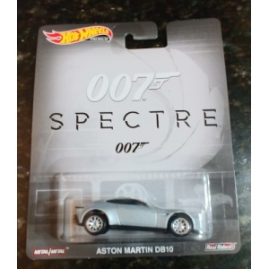 Aston Martin DB10