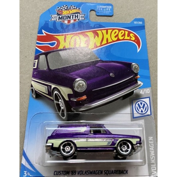 Custom '69 Volkswagen Squareback