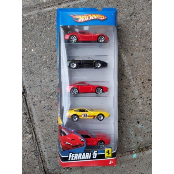 FERRARI 5