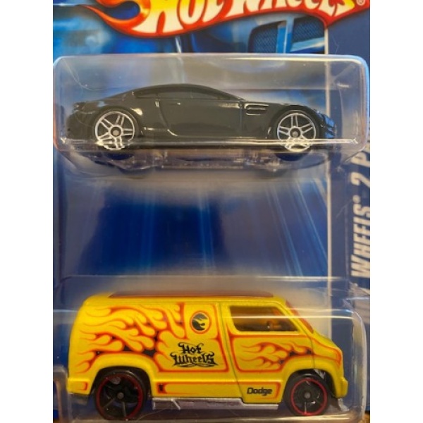 Hot Wheels 2-Pack