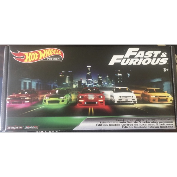 Hot Wheels Premium 5 Car Set