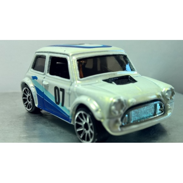 Morris Mini