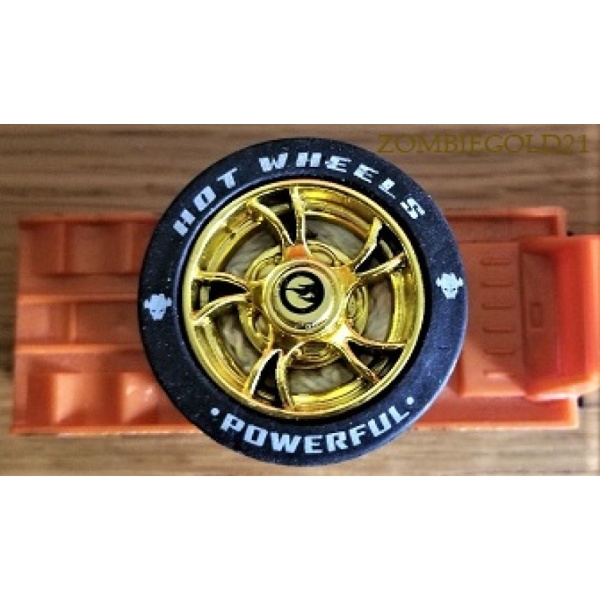 Racing YO-YOs