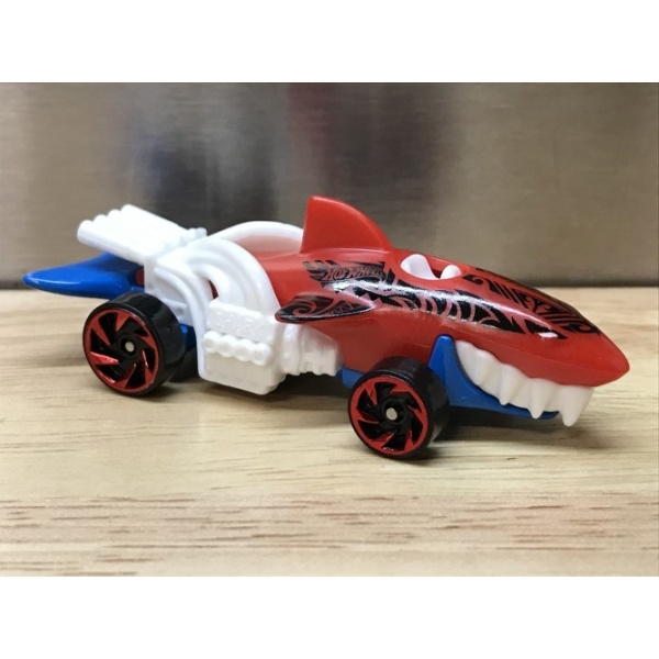 Sharkruiser
