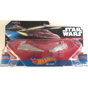 Star Destroyer vs Mon Calamari Cruiser